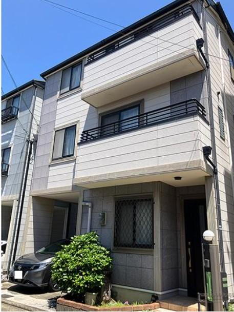 大阪府堺市西区鳳西町３ 2399万円