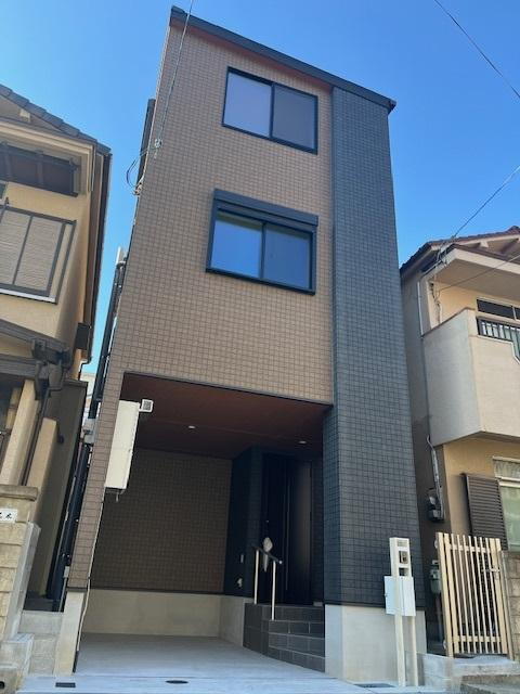 兵庫県尼崎市東園田町７ 2980万円