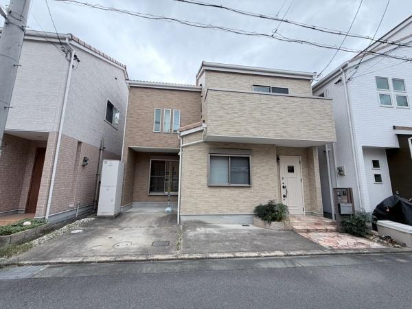 大阪府茨木市耳原３ 中古住宅