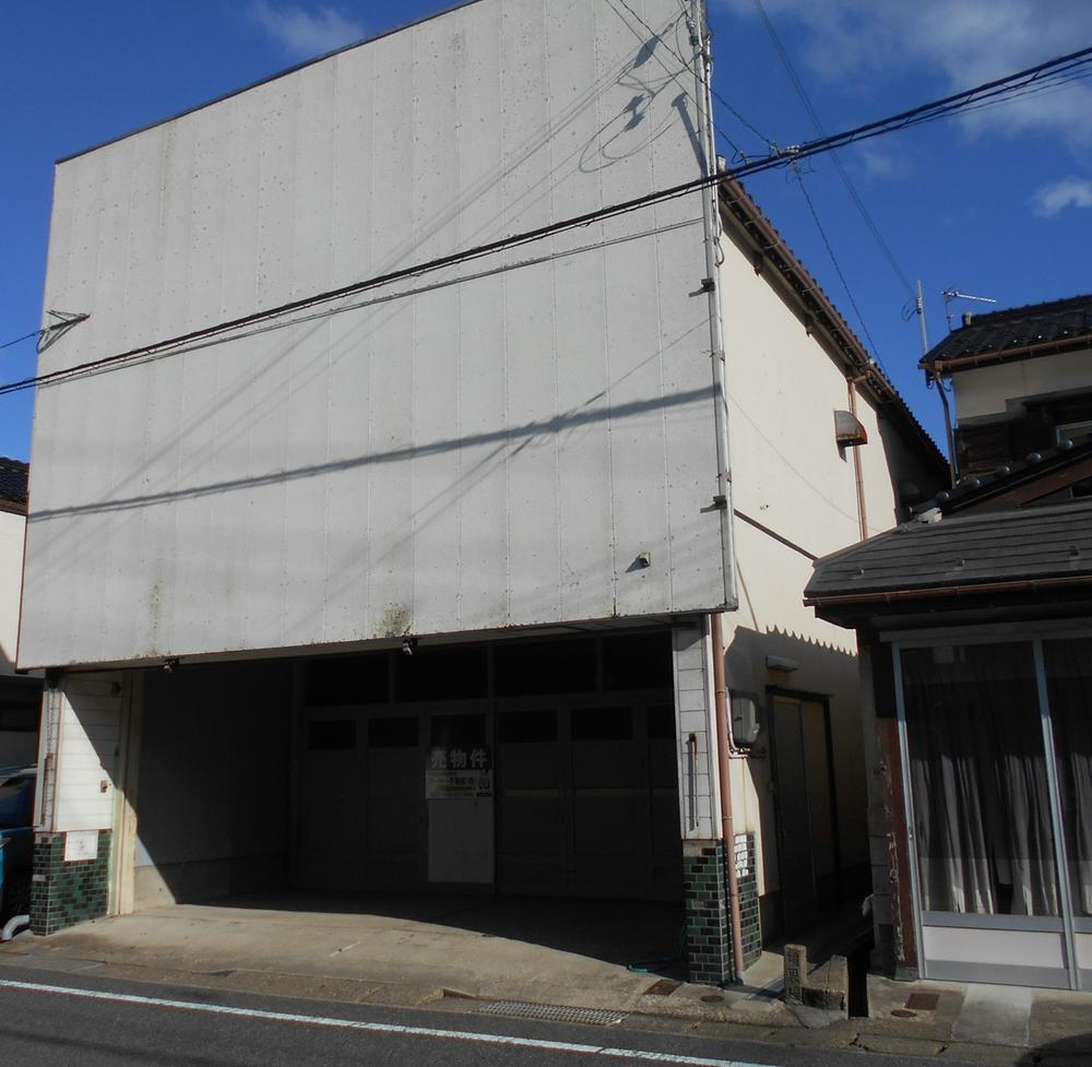 兵庫県美方郡香美町香住区香住 380万円