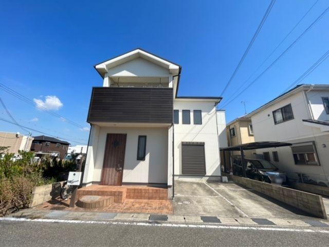 兵庫県明石市魚住町住吉４ 2380万円