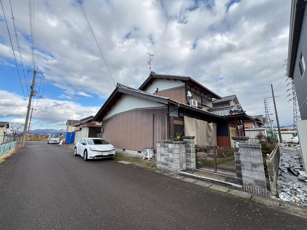 滋賀県犬上郡豊郷町大字石畑 1480万円