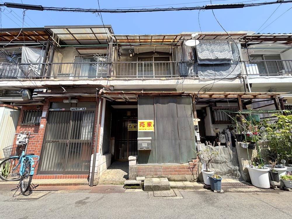 大阪府守口市金田町３ 300万円