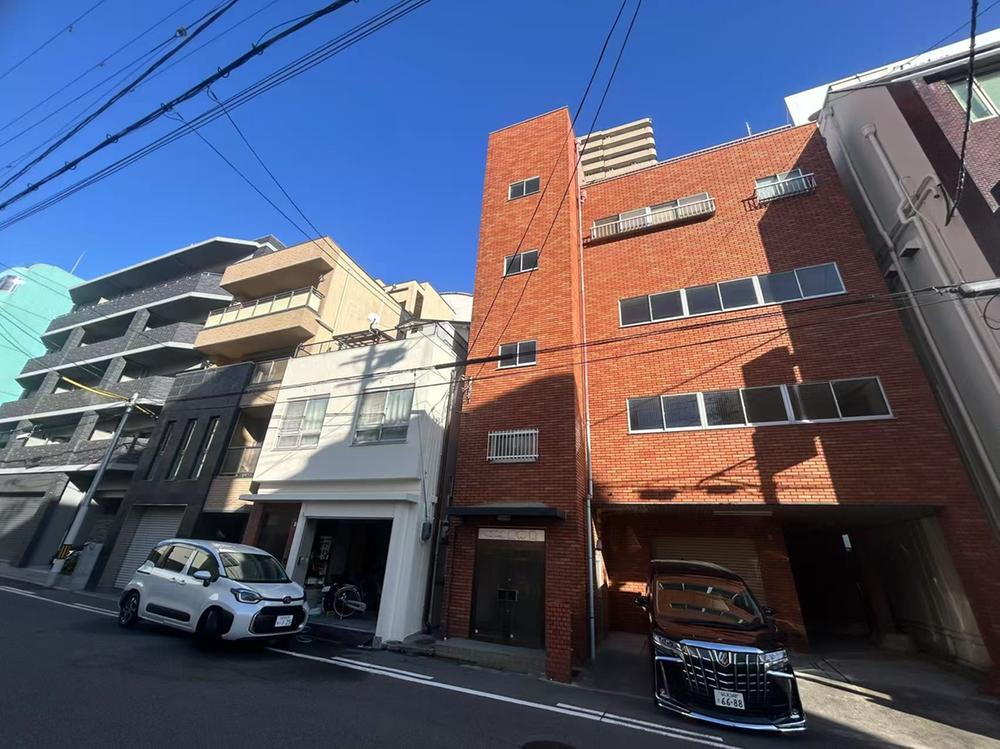 大阪府大阪市中央区瓦屋町２ 41000万円