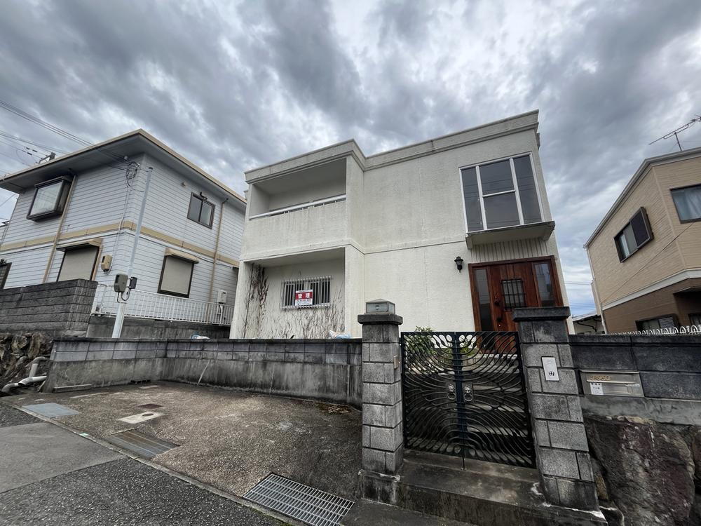 兵庫県神戸市北区青葉台 1100万円