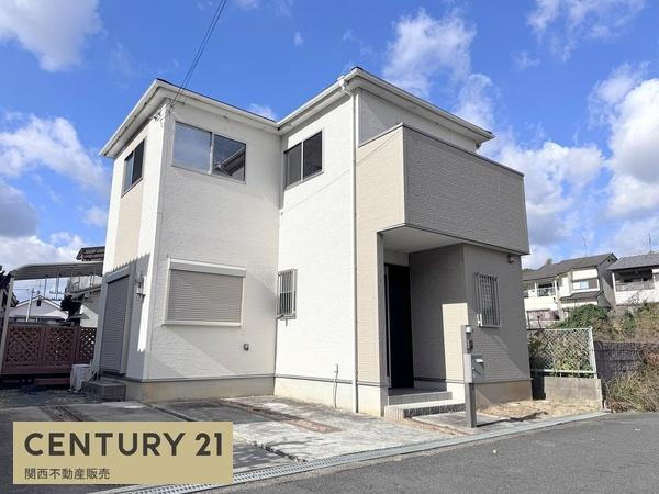 奈良県北葛城郡上牧町松里園３ 1550万円