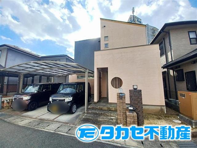 兵庫県姫路市青山北３ 1690万円