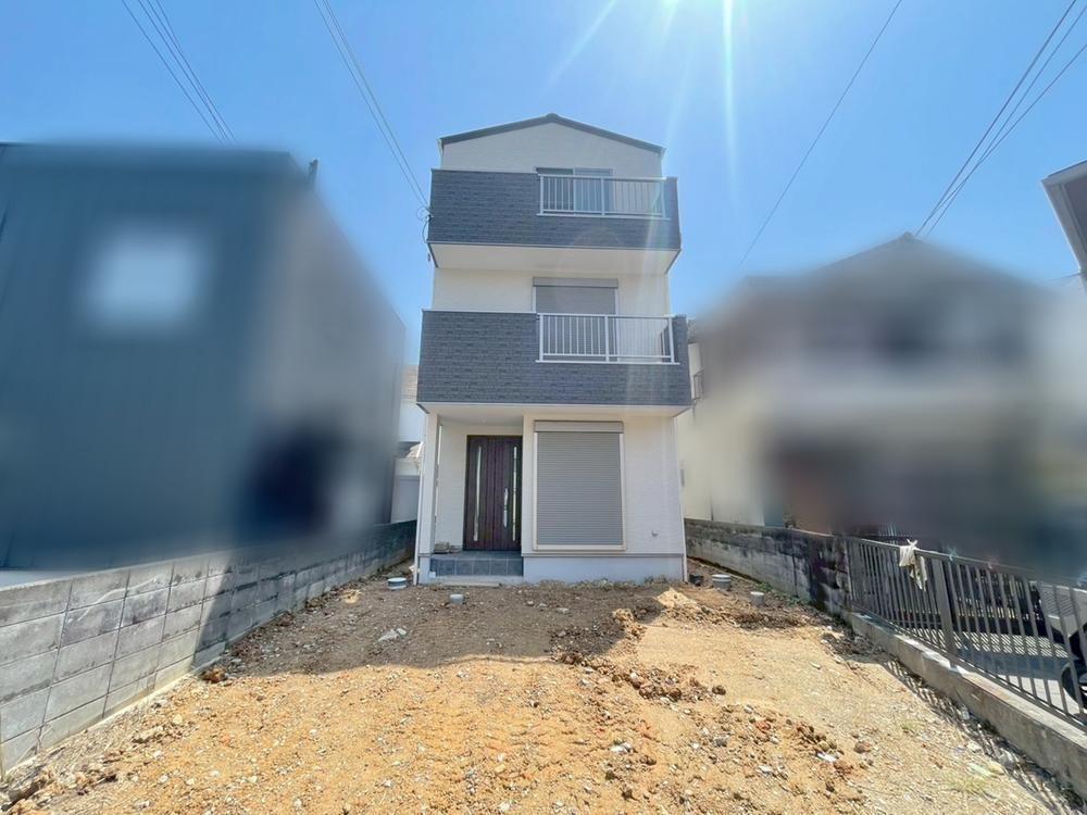 兵庫県三木市緑が丘町西４ 2480万円 4LDK