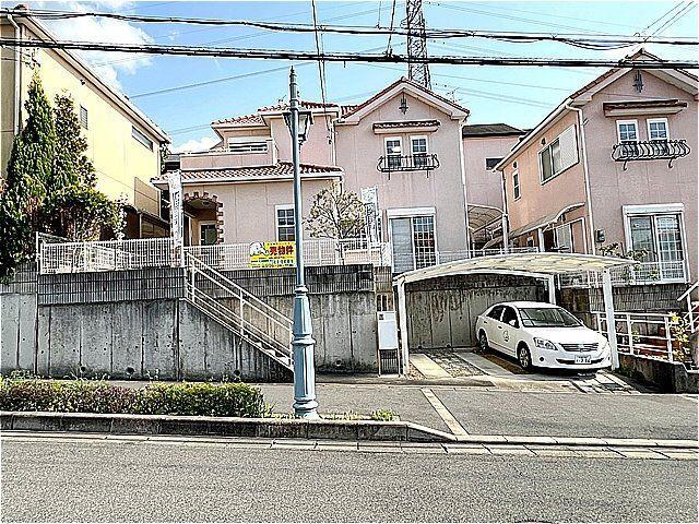 大阪府富田林市伏山３ 2990万円