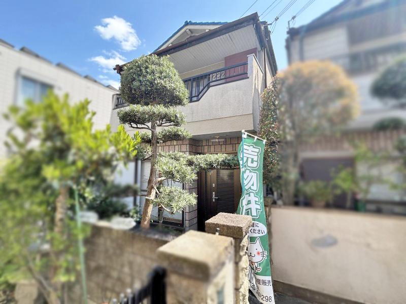 兵庫県尼崎市三反田町１ 800万円