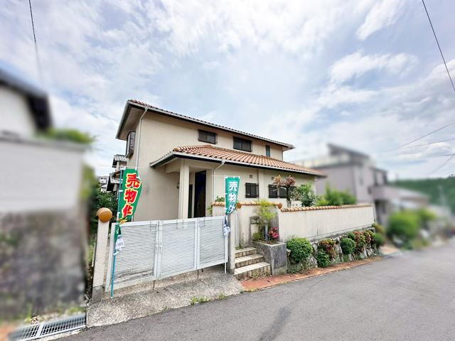 大阪府豊能郡豊能町ときわ台４ 1480万円