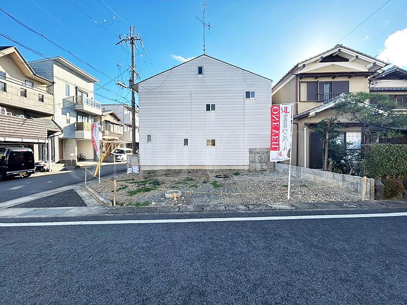 京都府向日市鶏冠井町沢ノ東 3898万円 3LDK