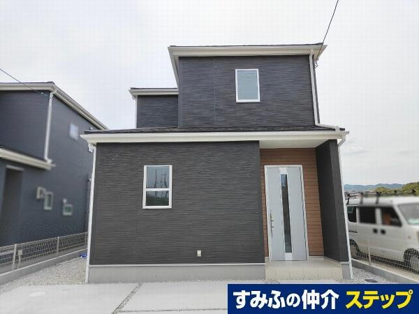 奈良県生駒郡斑鳩町龍田４ 2580万円 4LDK