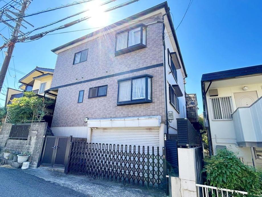 兵庫県宝塚市川面５ 中古住宅