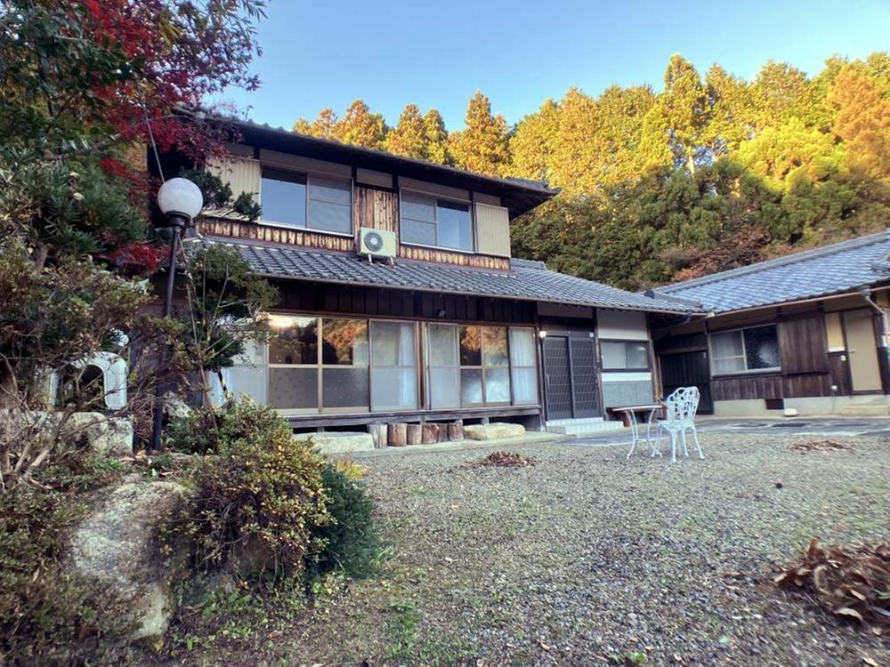 兵庫県川辺郡猪名川町民田字大ワキ 1780万円