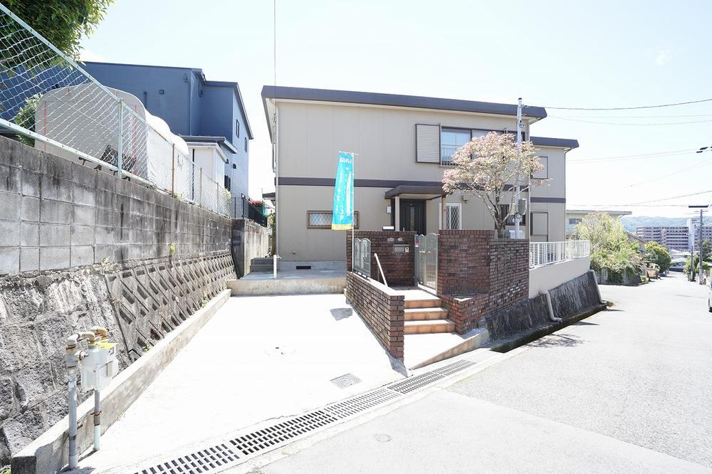 兵庫県川西市大和西１ 5040万円