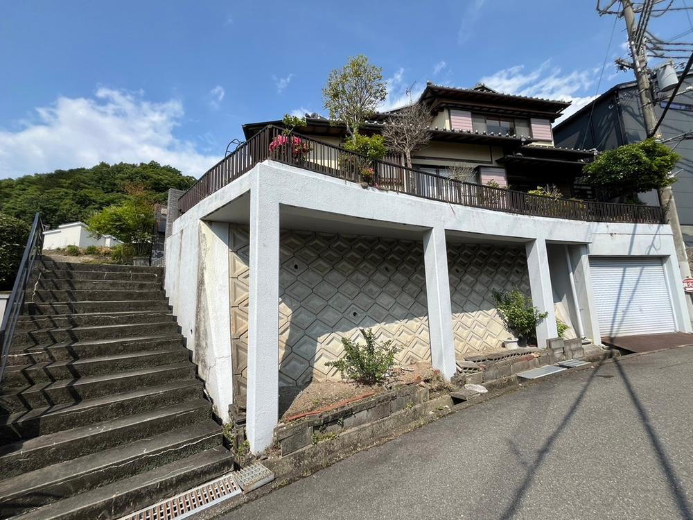 奈良県生駒市辻町 2480万円