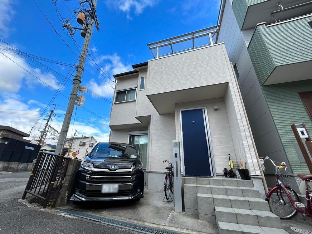 大阪府高槻市北昭和台町 中古住宅