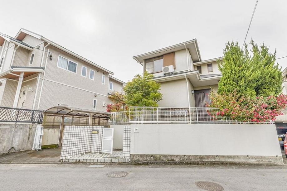 京都府京田辺市花住坂３ 3280万円