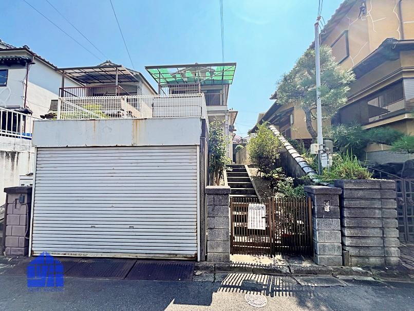 大阪府枚方市杉山手１ 330万円
