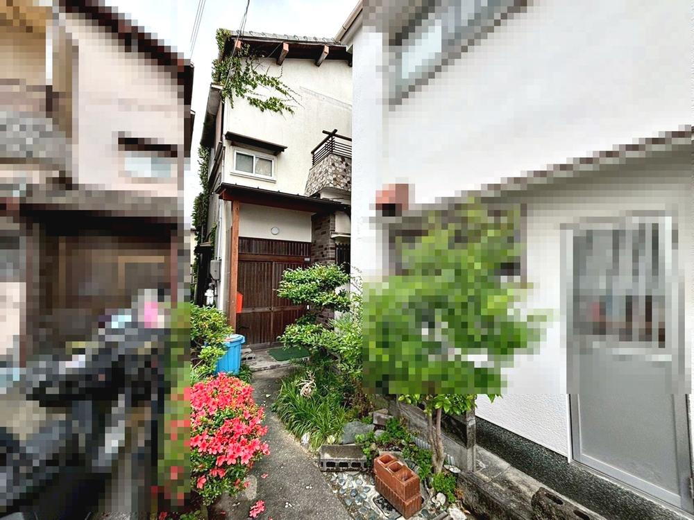 大阪府堺市堺区向陵東町２ 1780万円