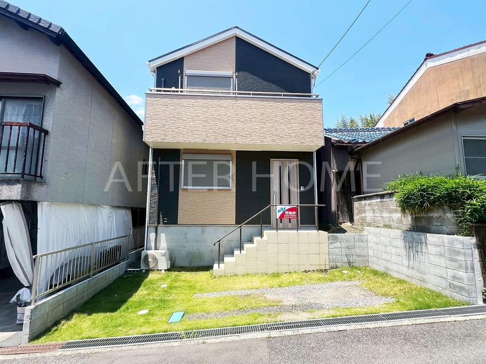 滋賀県大津市衣川３ 2350万円