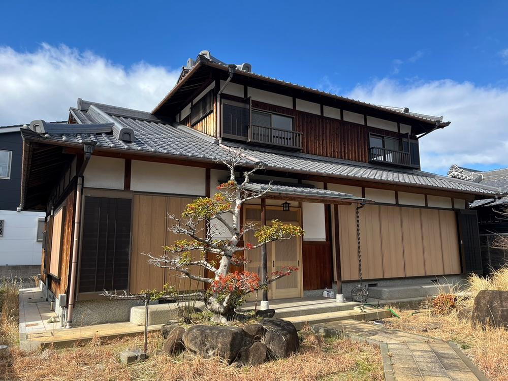 大阪府泉大津市千原町２ 6500万円