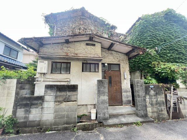 兵庫県姫路市八代東光寺町 380万円