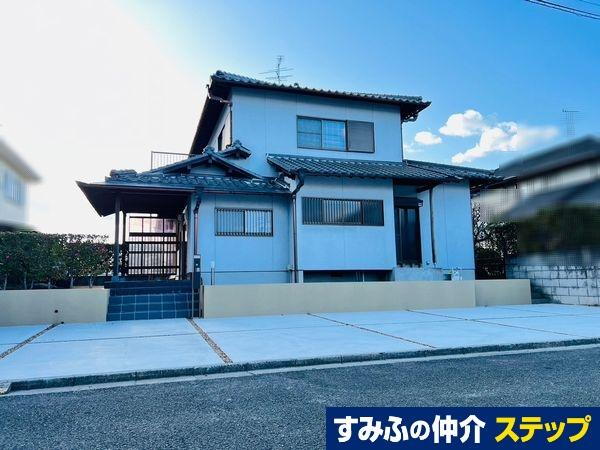 奈良県大和郡山市若槻町 3780万円 5LDK