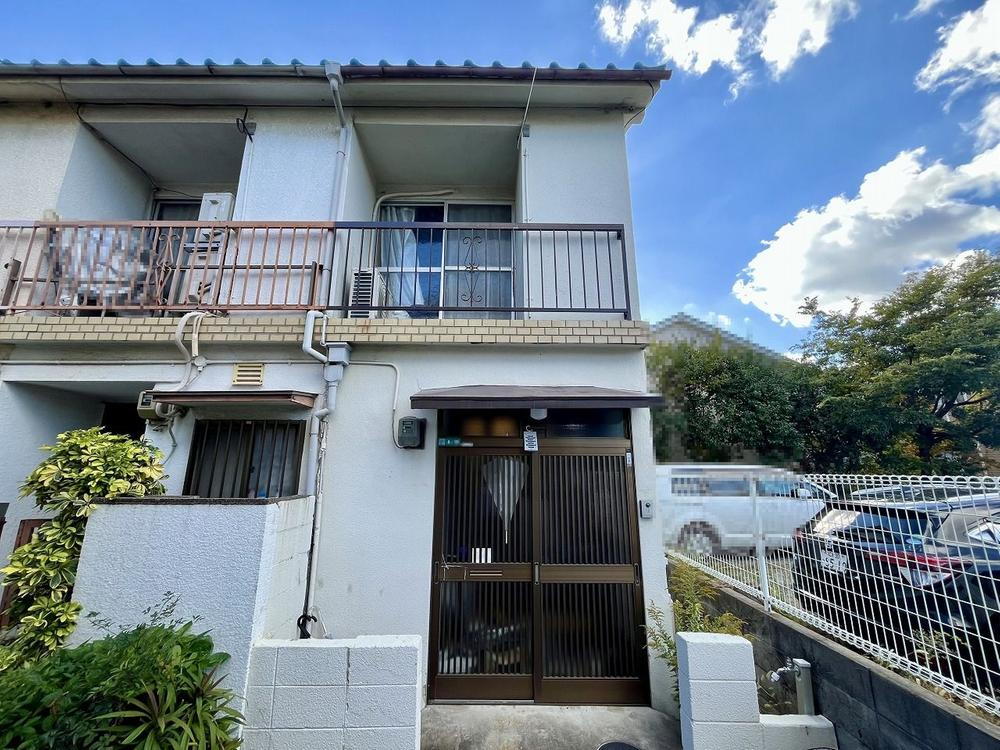 兵庫県西宮市上甲子園３ 580万円