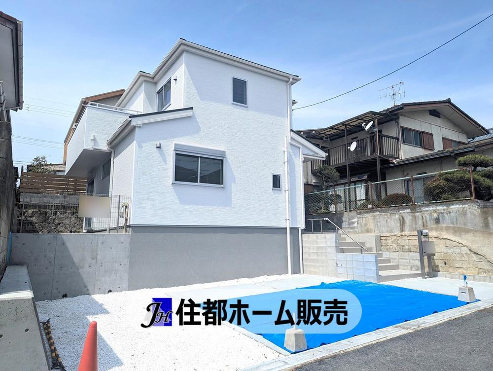 奈良県奈良市千代ヶ丘３ 3480万円 4LDK