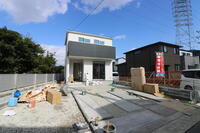 兵庫県尼崎市食満3 4598万円 4LDK