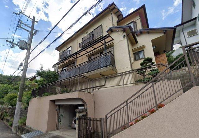 兵庫県宝塚市中山台１ 2380万円