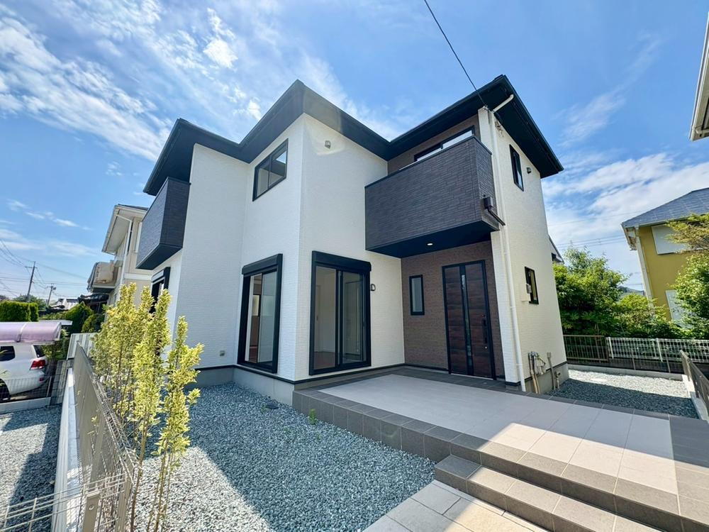兵庫県三田市あかしあ台１ 4698万円 5LDK