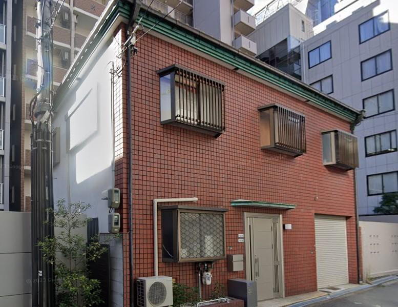 大阪府大阪市西区江戸堀３ 18250万円