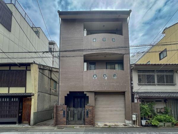 京都府京都市中京区下白山町麩屋町通三条上る 22800万円
