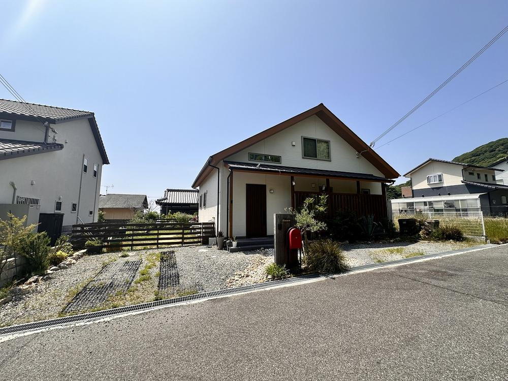 兵庫県淡路市岩屋鵜崎 中古住宅