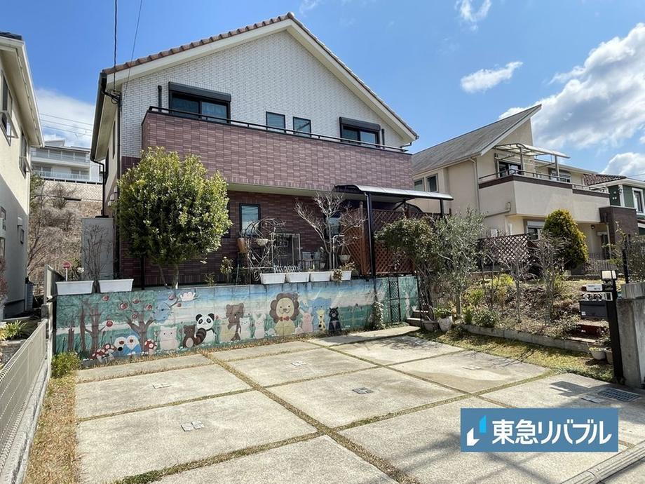 兵庫県宝塚市山手台西４ 4080万円