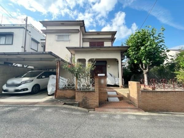 大阪府羽曳野市高鷲３ 2400万円