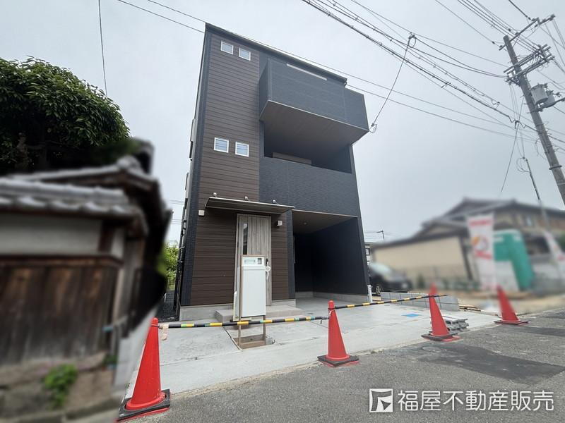 大阪府大東市灰塚３ 3680万円 4LDK
