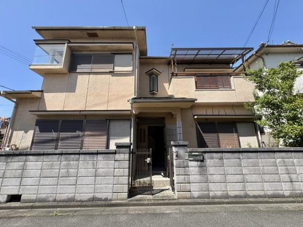 奈良県大和高田市大字市場 680万円