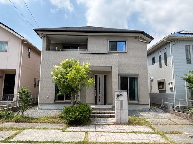 兵庫県三田市あかしあ台４ 中古住宅