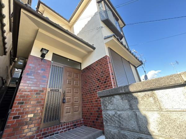 奈良県奈良市富雄元町１ 1750万円