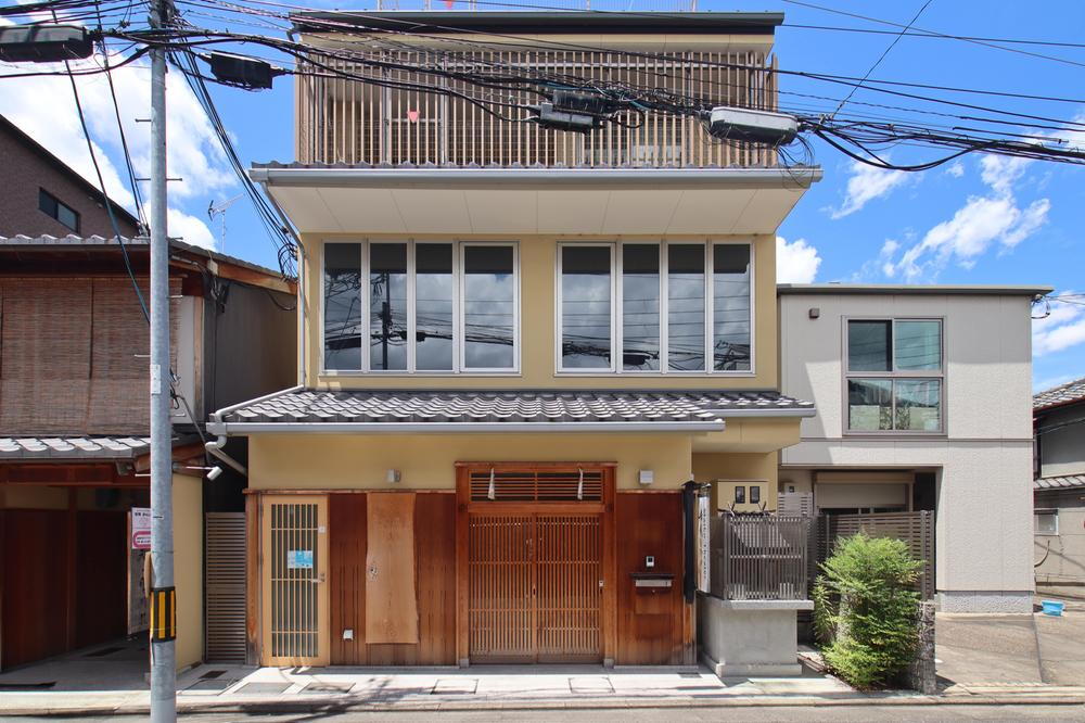 京都府京都市東山区大黒町大黒町通五条上る 32000万円