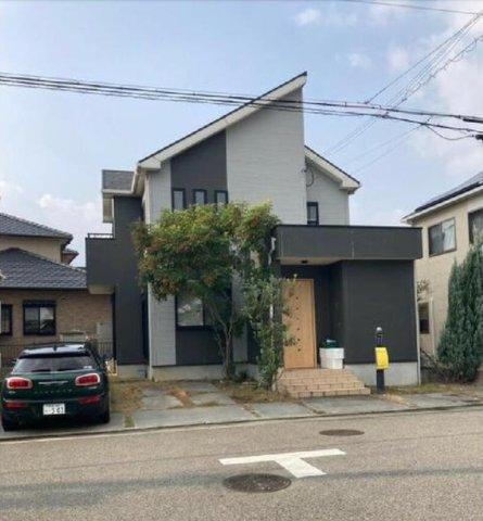 大阪府和泉市山荘町３ 2680万円