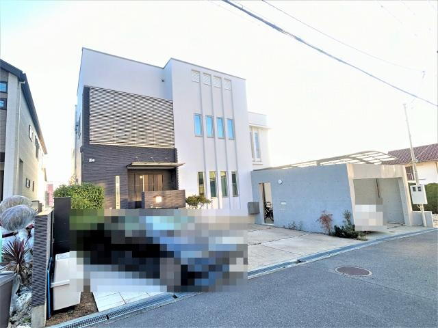 大阪府豊中市緑丘２ 15800万円
