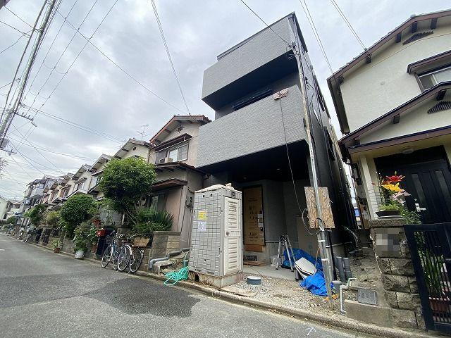 大阪府高槻市宮田町１ 3580万円 4LDK