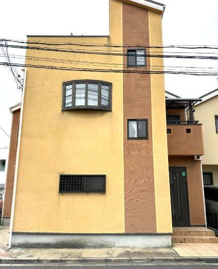 大阪府東大阪市六万寺町３ 1980万円