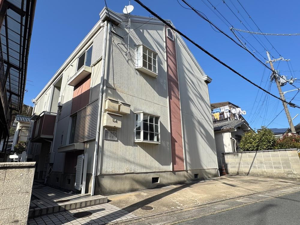 京都府京都市山科区四ノ宮川原町 中古住宅