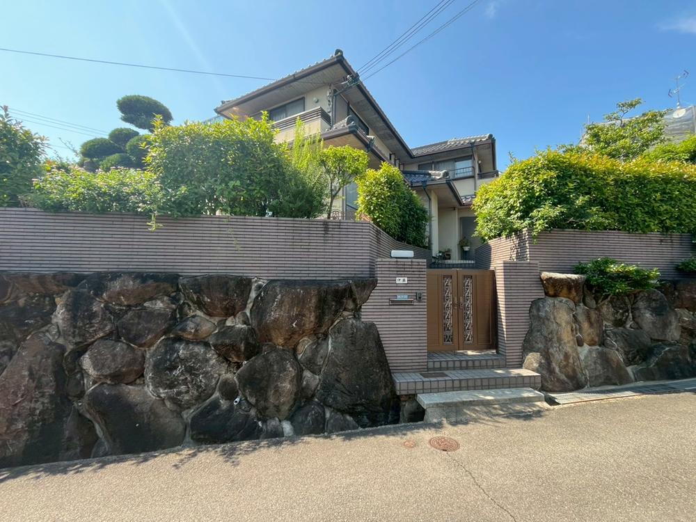 大阪府寝屋川市八幡台 2680万円
